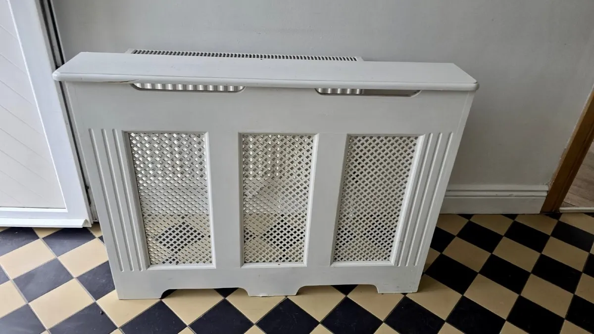 ⭐️ Radiator covers €20 each ⭐️ - Image 2
