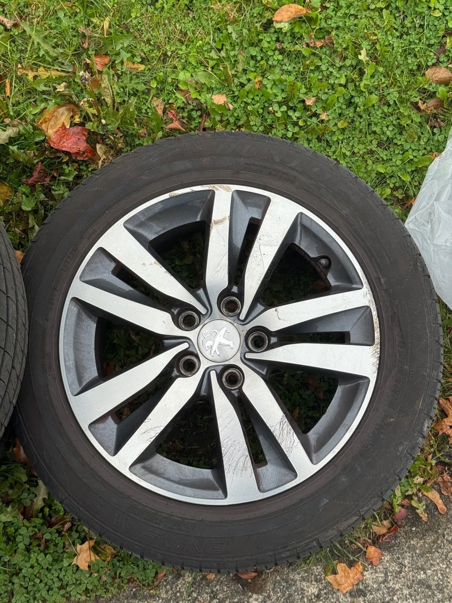 Peugeot 308 16 Genuine AlloyWheelswithTyres - Image 1