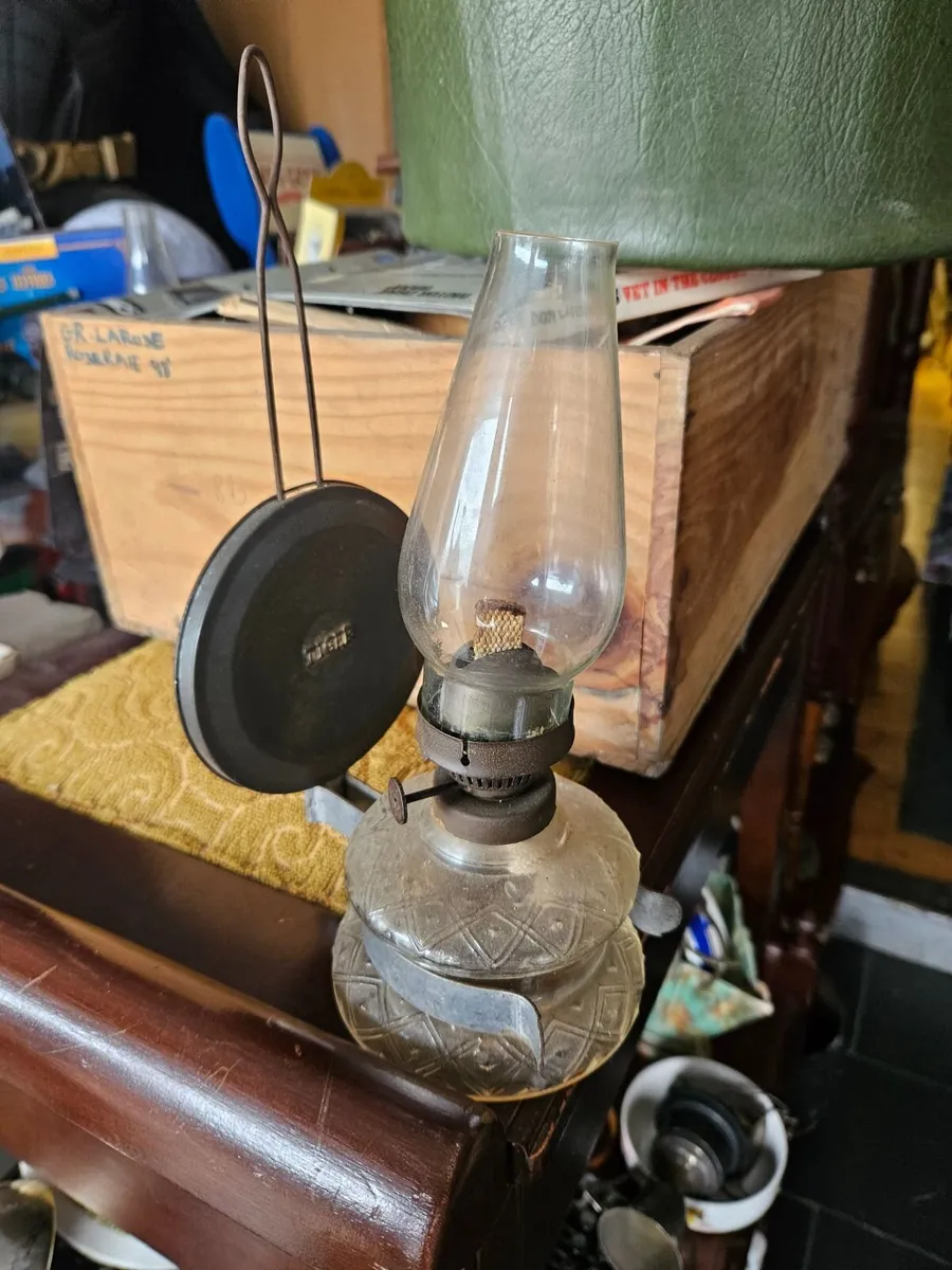 Vintage Oil Lamp - Image 4