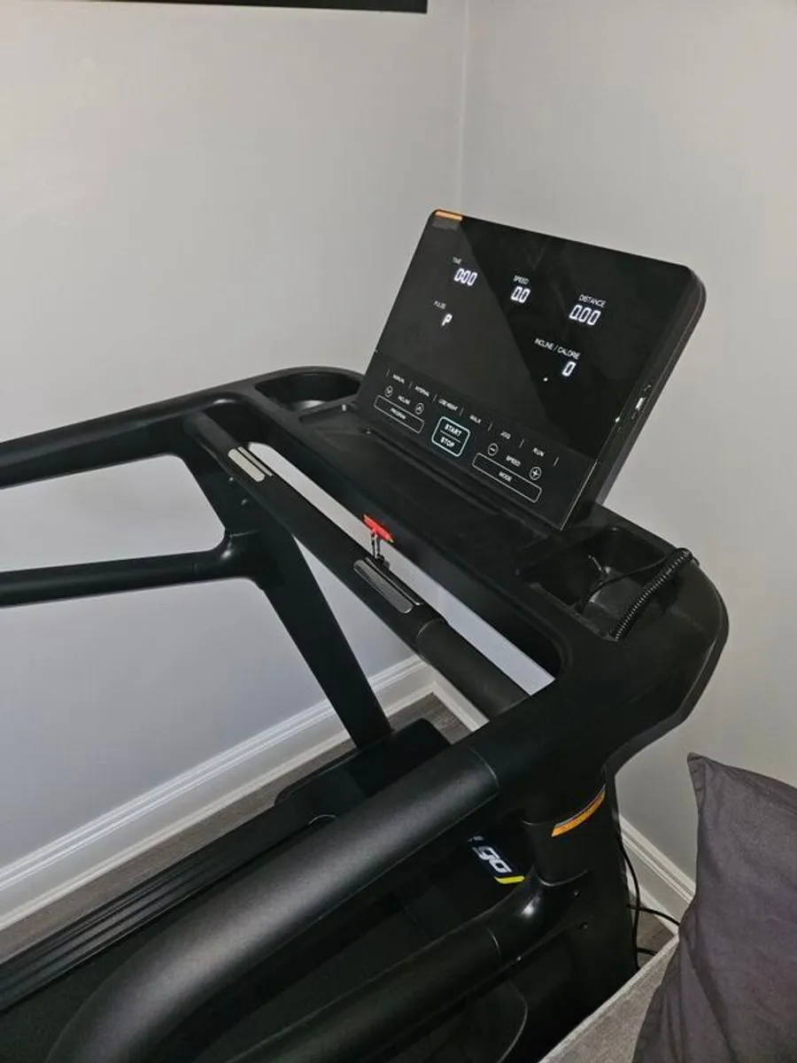 Body Go Folding Treadmill (homestore) - Image 4