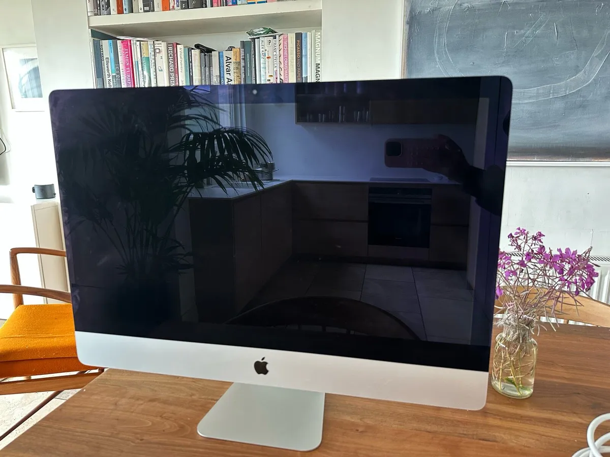 27 inch Apple iMac Retina 5K, 2017 - Image 2