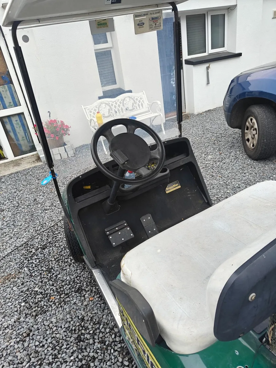 Ezgo golf buggy (2015) 36 volt - Image 1