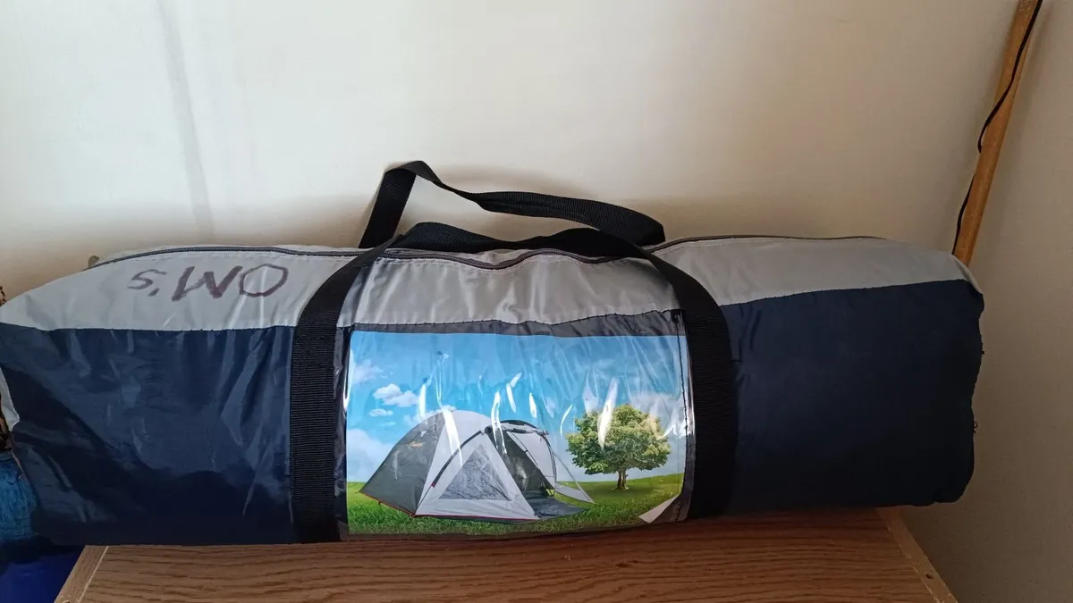 3 Man Tent – Used Once – €75 - Image 1