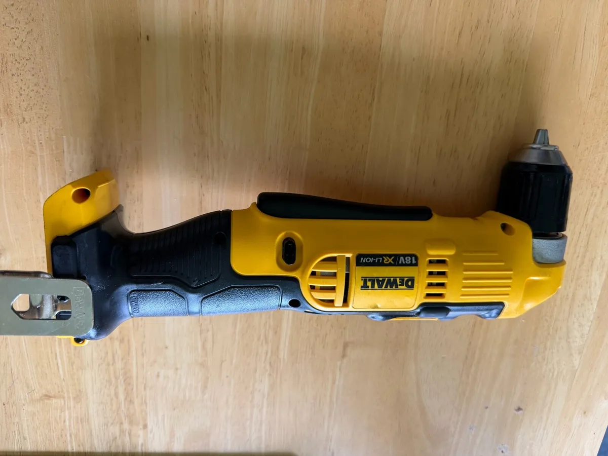 18v xr right angle drill with bit holder, belt h - Image 4