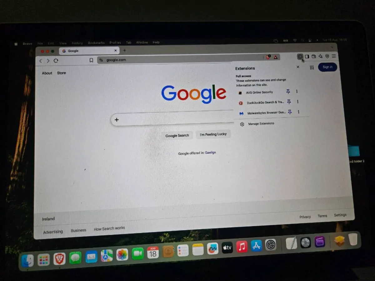 MacBook Pro - Image 4