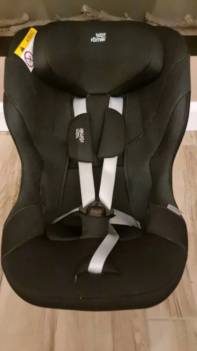 Britax Safe-Way M 2 I 36kg Rear Facing Car Seat - Image 1