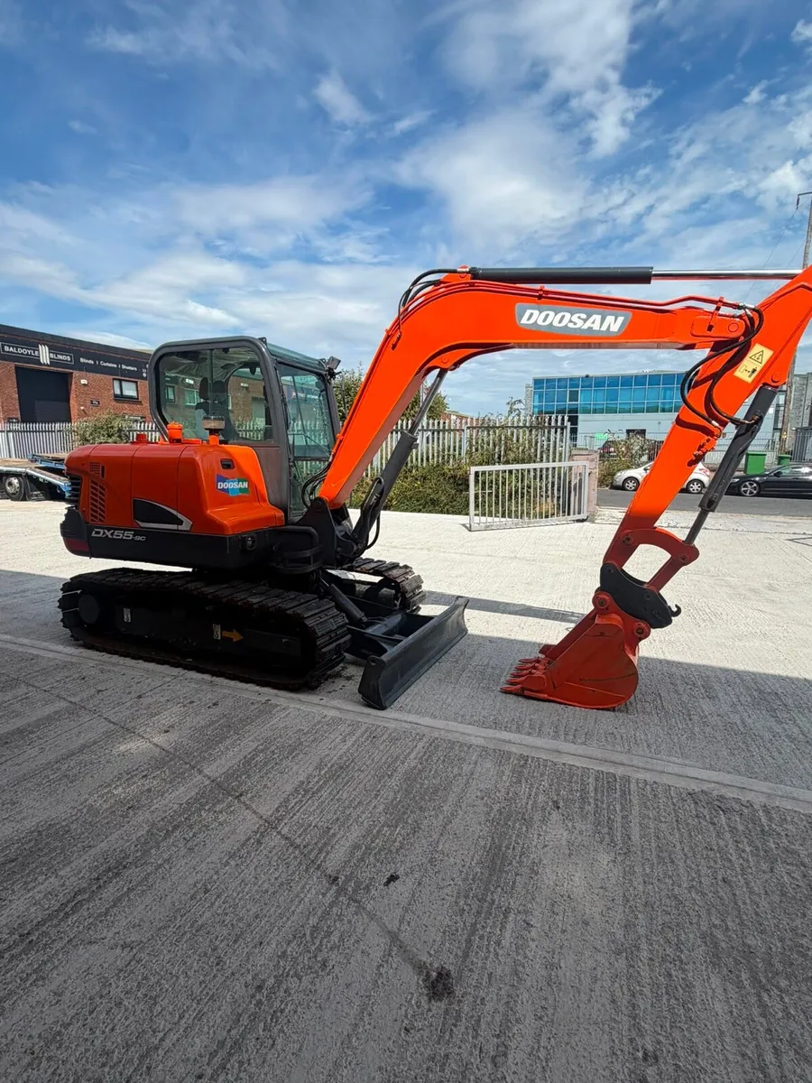 Doosan DX-55 - Image 1