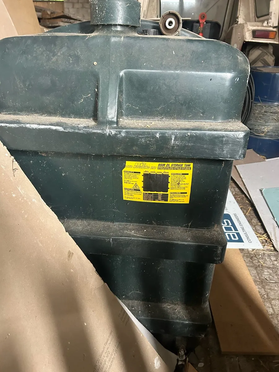 Oil tank 950 litres - Image 2