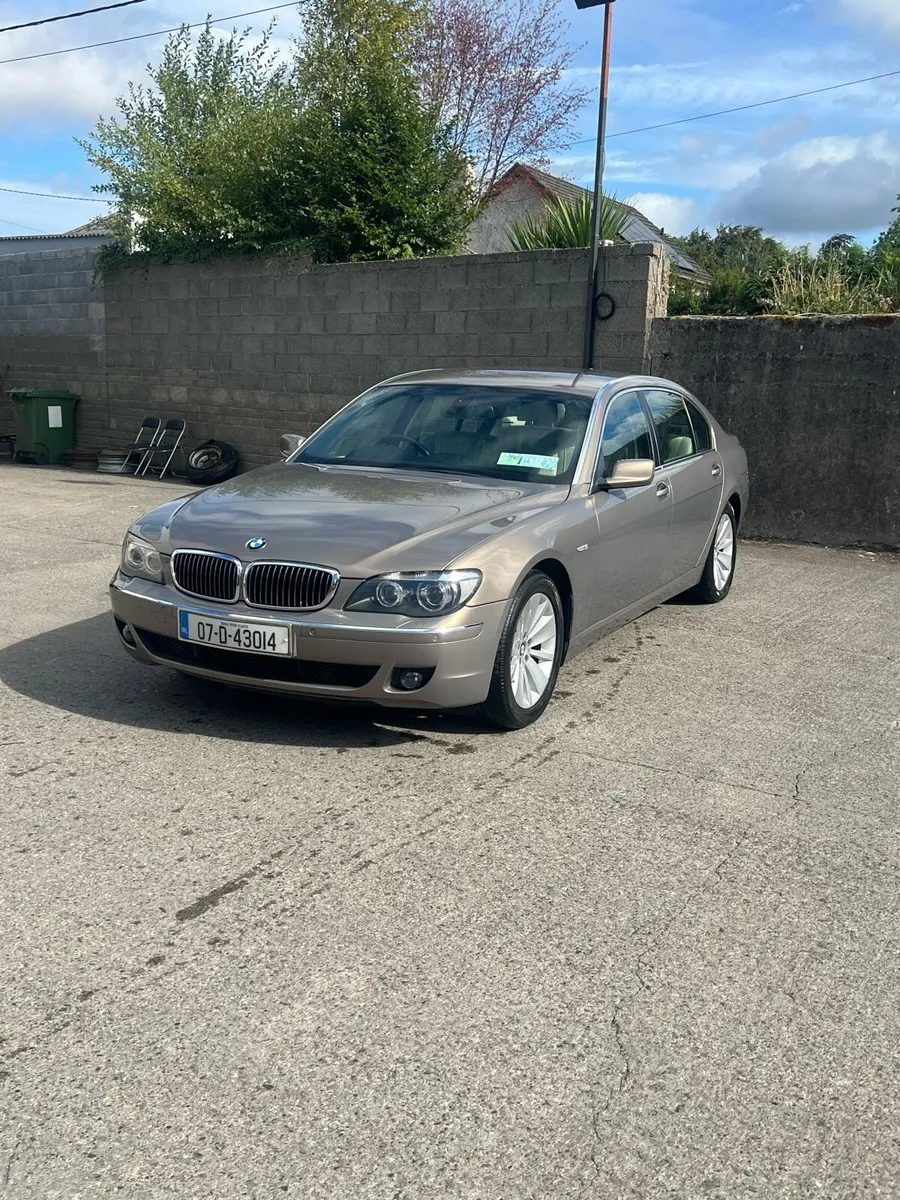 2007 BMW 730 LD 1 owner from new - Image 1