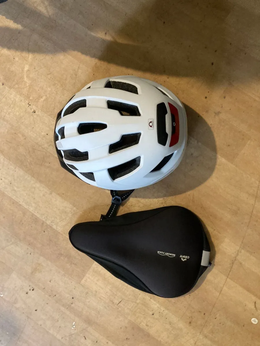 Woman's Trek bike - Image 2