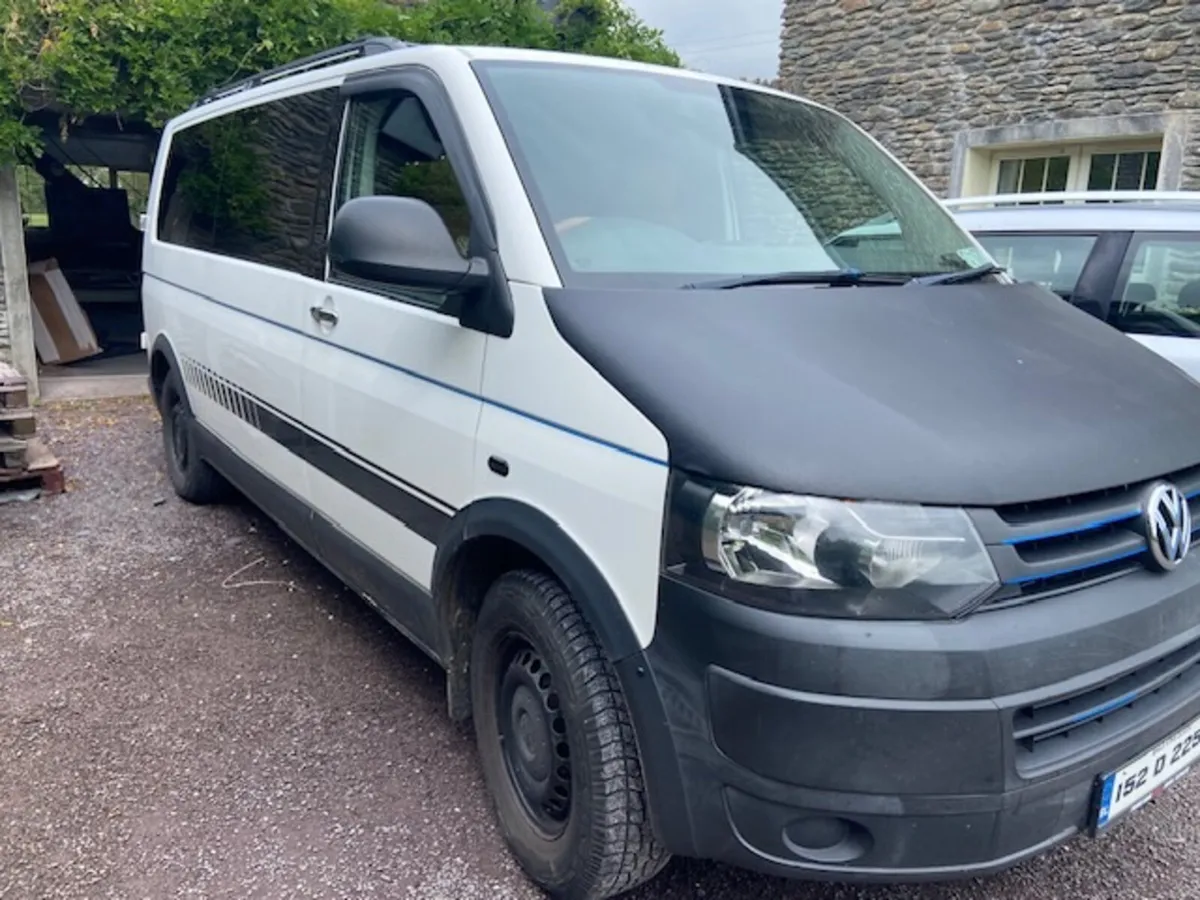 Volkswagen Transporter 2015 - Image 1