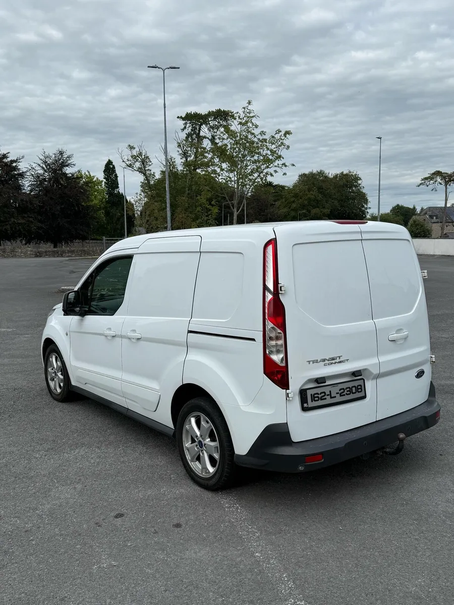 Ford Transit Connect - Image 4