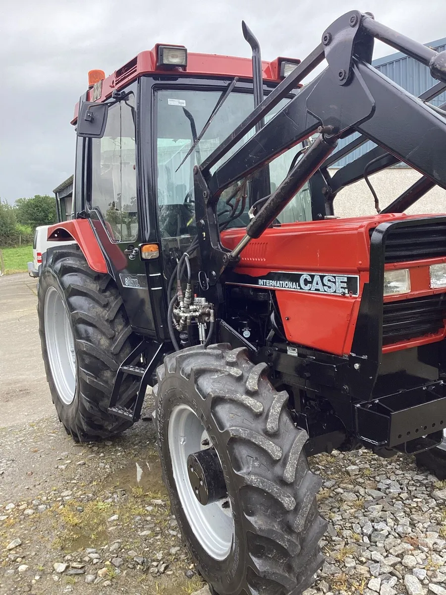 Case 885xl 4wd with loader - Image 2