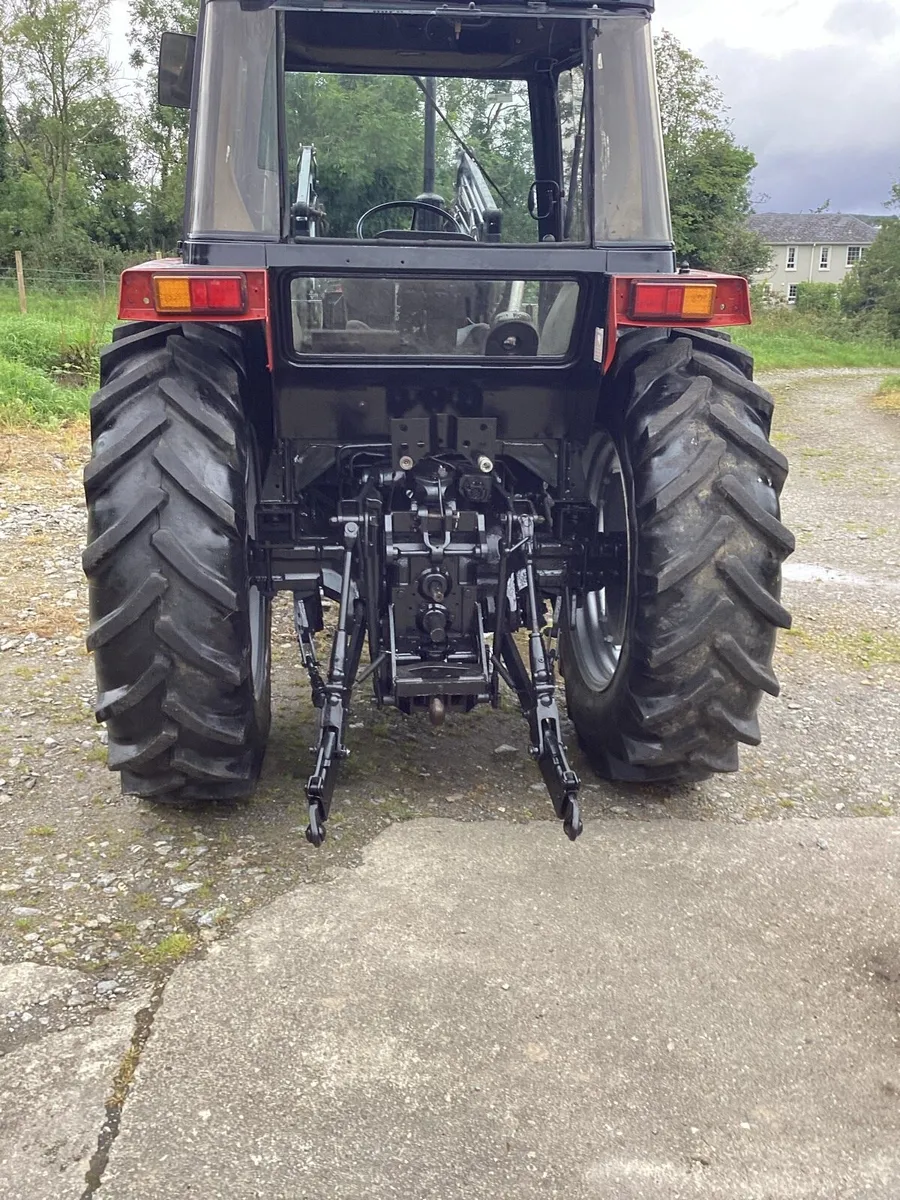 Case 885xl 4wd with loader - Image 4