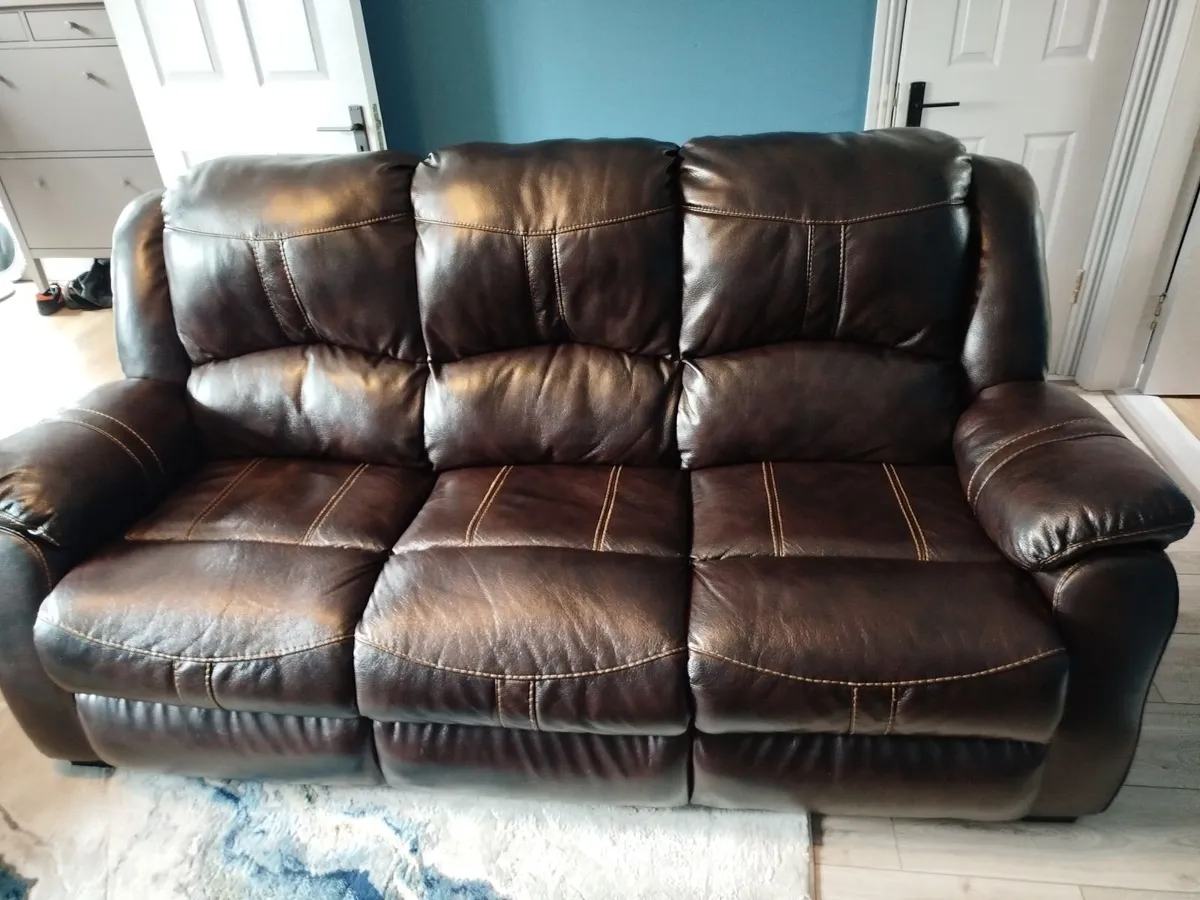 Brown Leather 3 Seater & 2 Recliners - Image 1