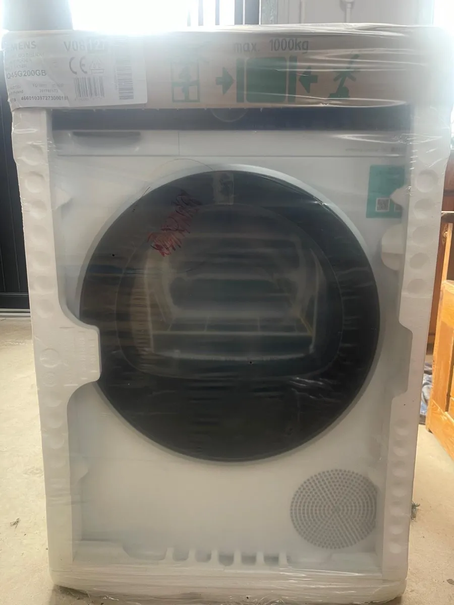 Siemens freestanding Tumble dryer - Image 1