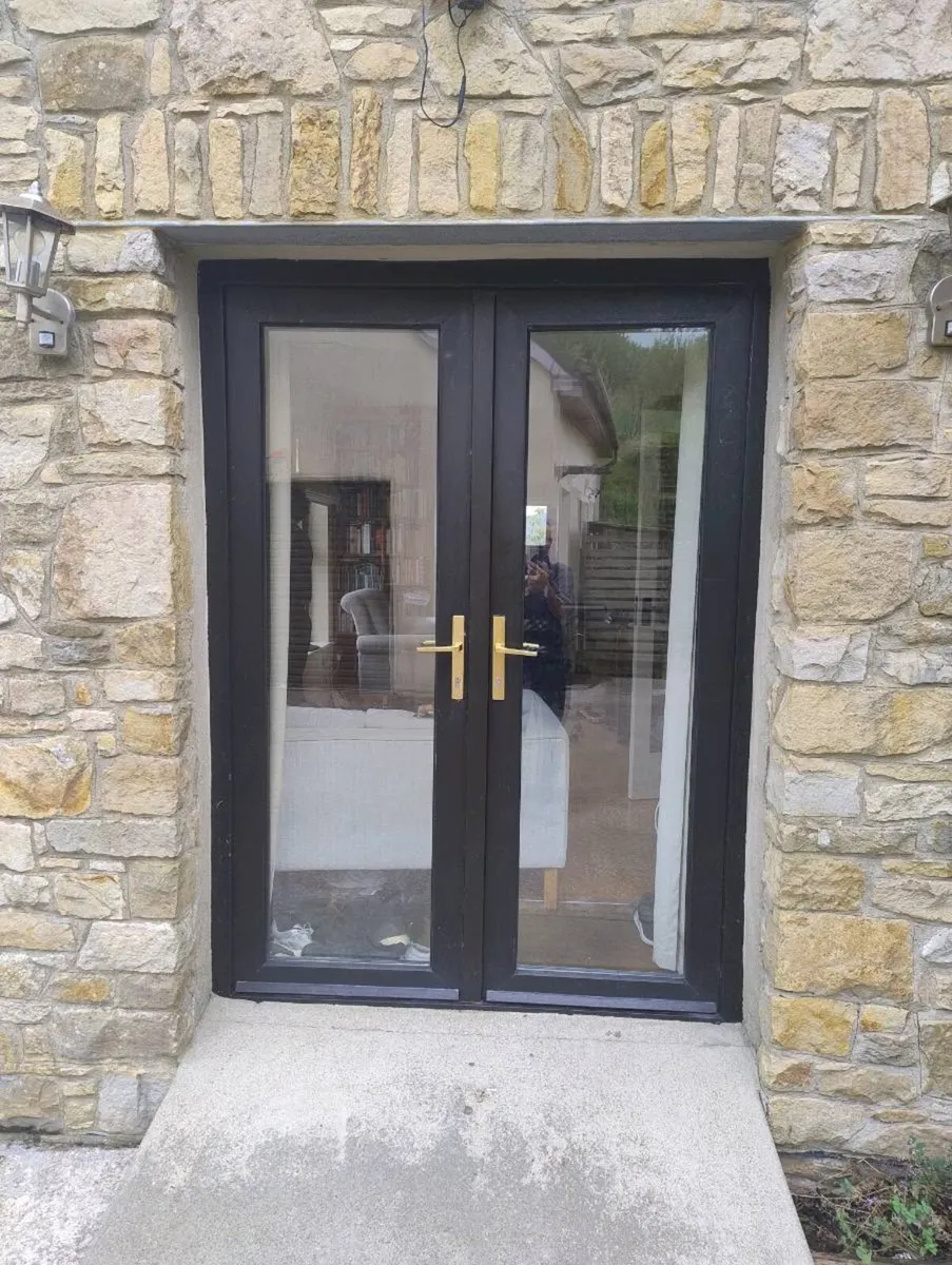 16mm double-glazed Senator windows free - Image 4