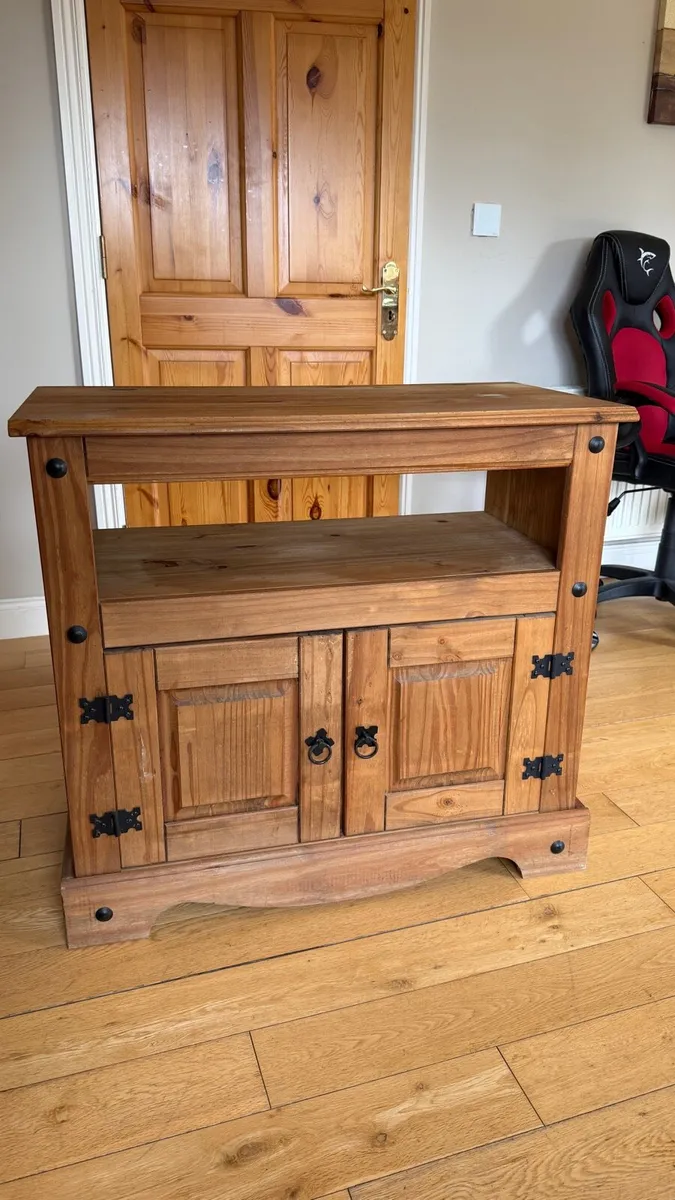 Solid Pine / Mexican Pine TV Unit & Sideboard - Image 1