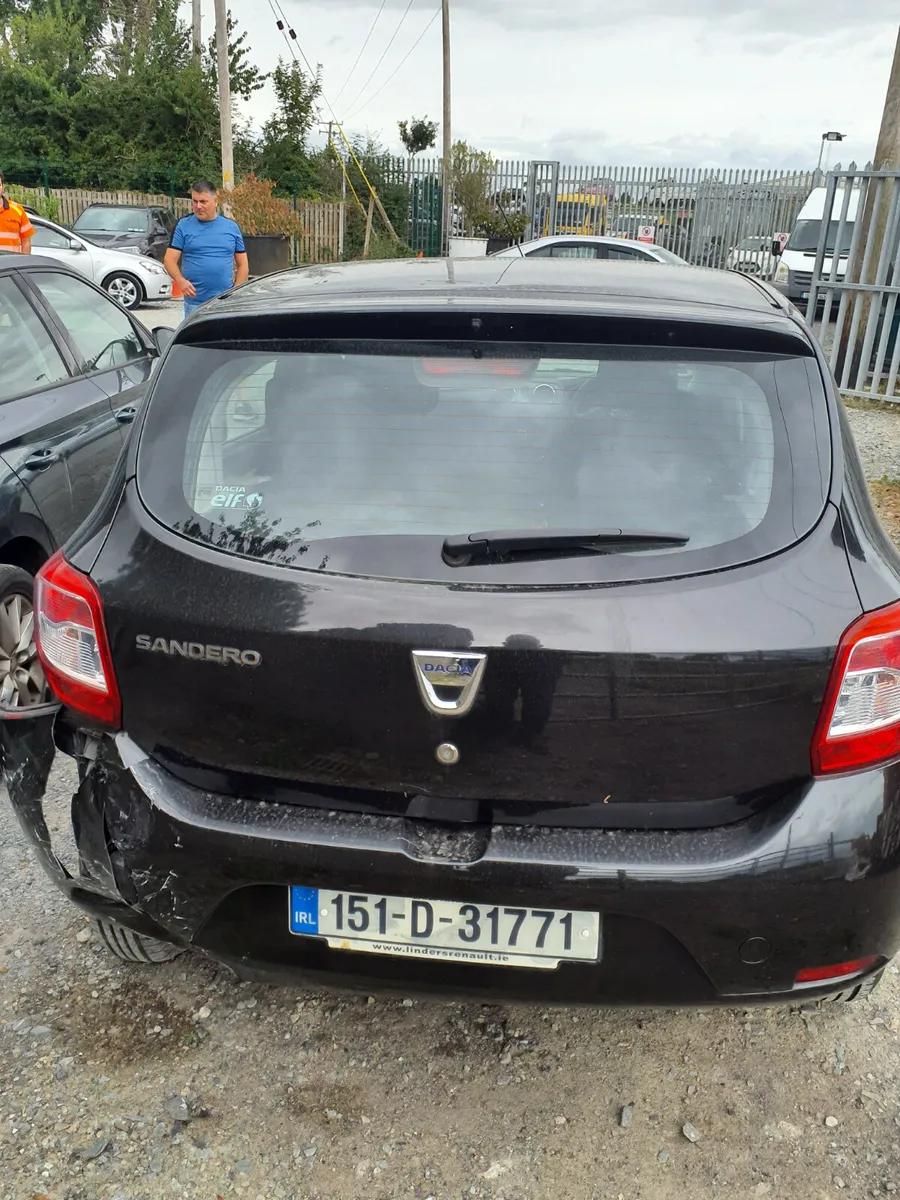Dacia Sandero 2015 UNBELIEVABLE BARGAIN - Image 4
