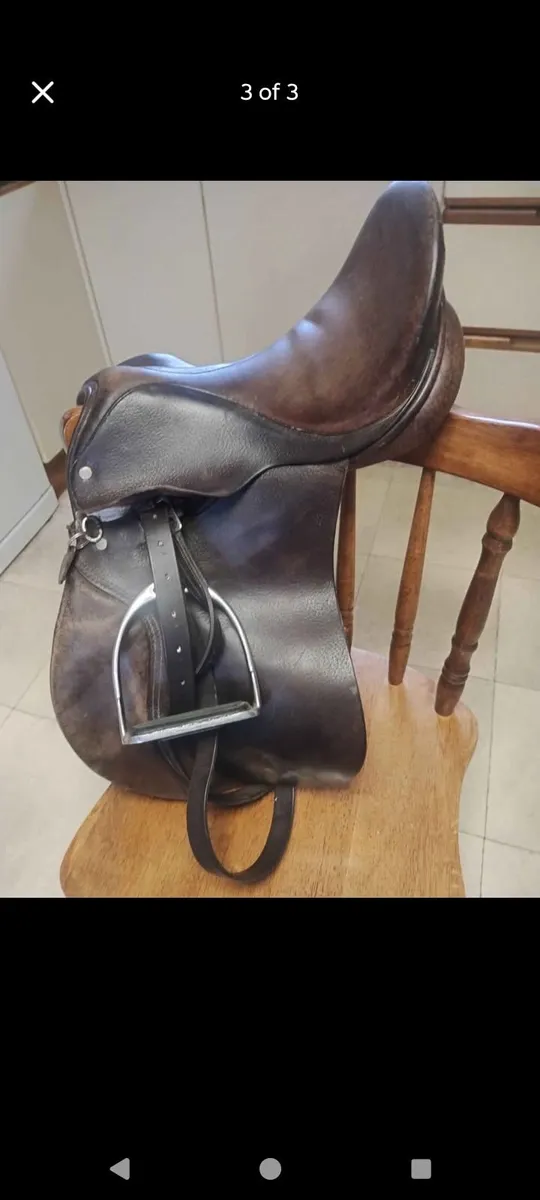 Pony saddle  15" - Image 1