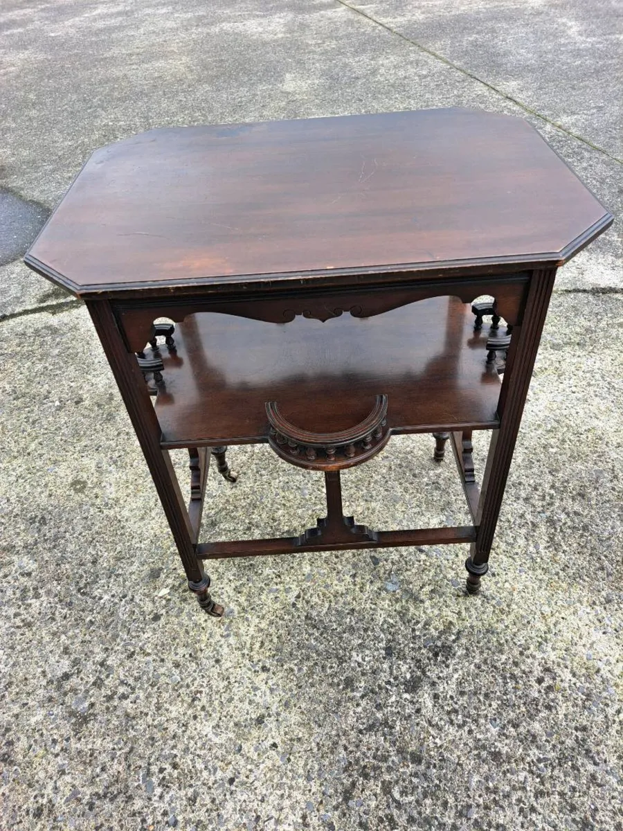 Edwardian mahogany side table - Image 1