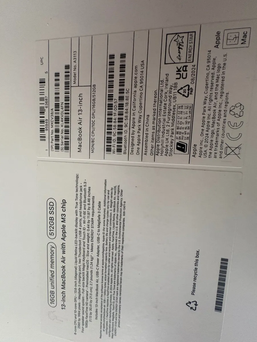 Apple MacBook Air - Image 2