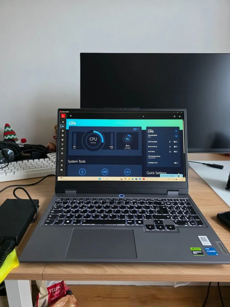 Lenovo LOQ 151AX9 RTX 4050 i5-12450HX 24GB RAM - Image 1