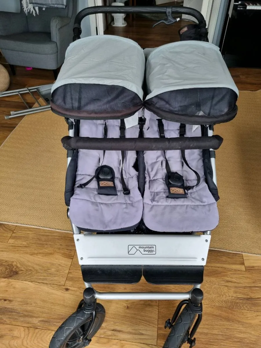 Mountain Buggy Duet - Image 1
