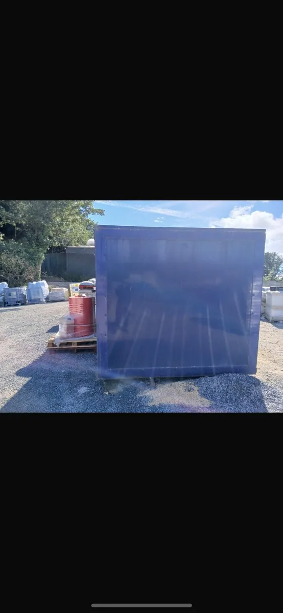 Storage container - Image 1