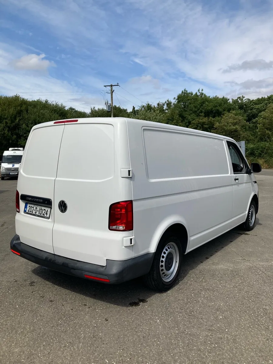 Volkswagen transporter T6 Lwb - Image 4