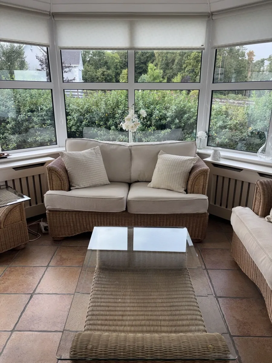 Conservatory Furniture Suite for Sale - Image 3