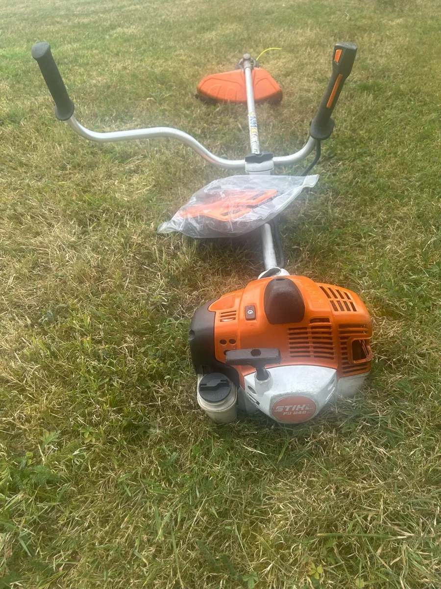 Hedge strimmer - Image 3