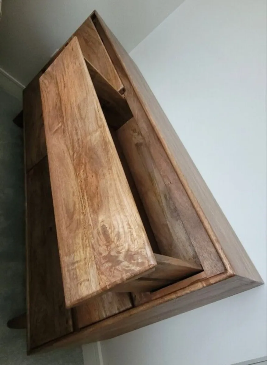 Solid Rustic Oak 6 Drawer Chest - Image 3