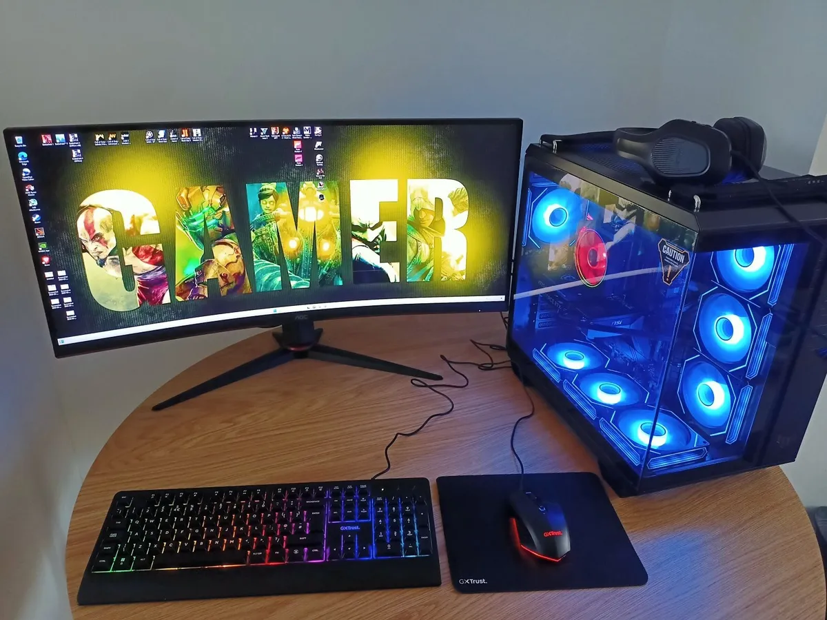 Gaming PC Full setup with monitor mouse keyboard - Image 4
