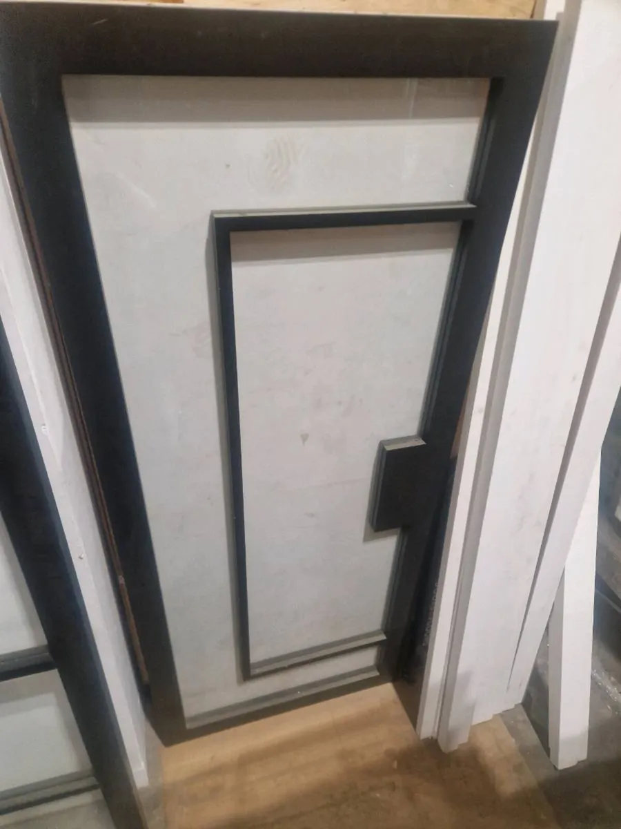 Internal doors - Image 2