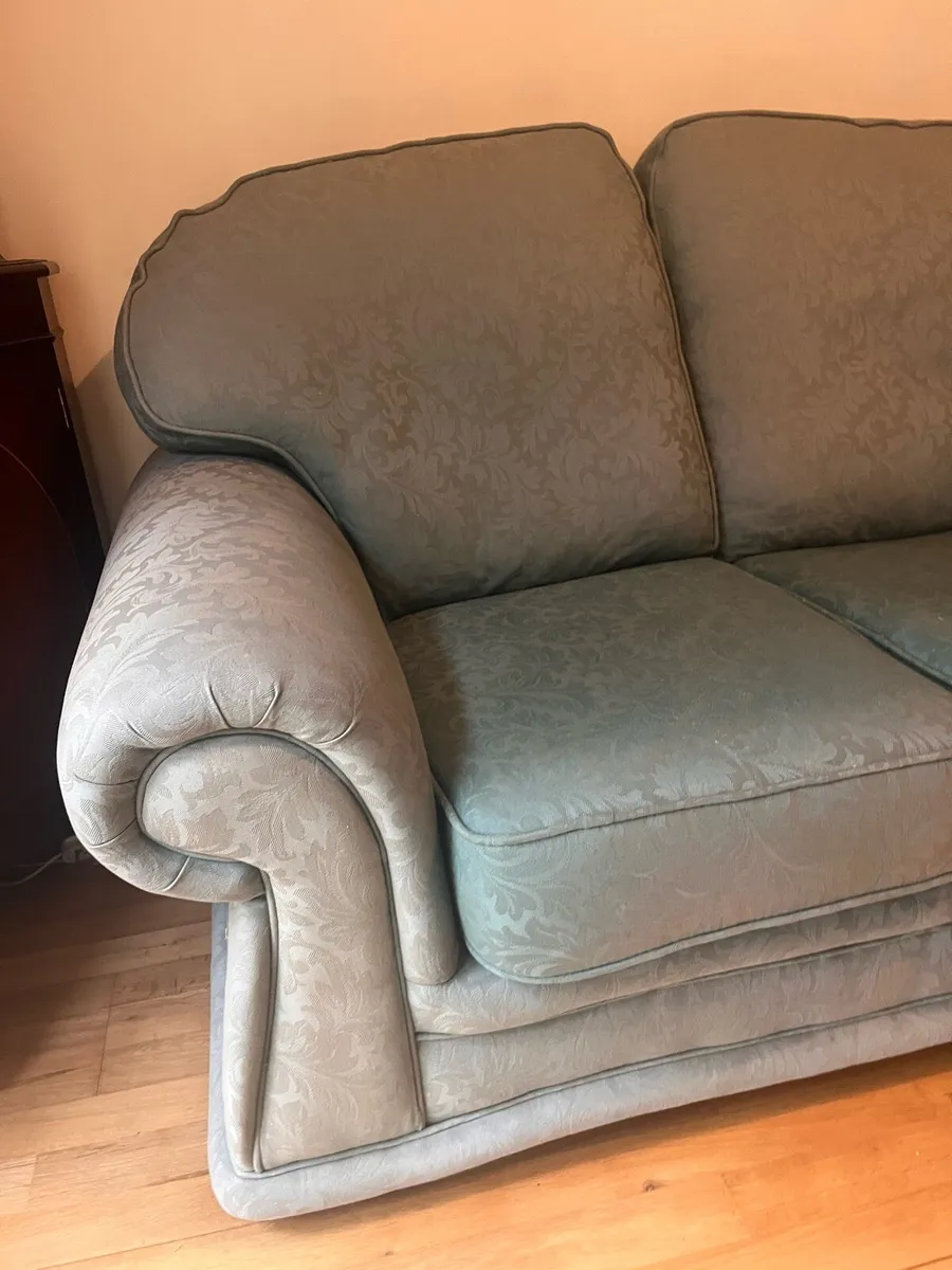 Free to a good home - Image 2