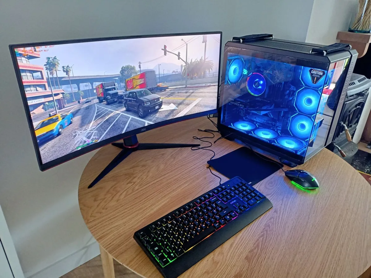 High end Gaming PC setup with monitor and - Image 3