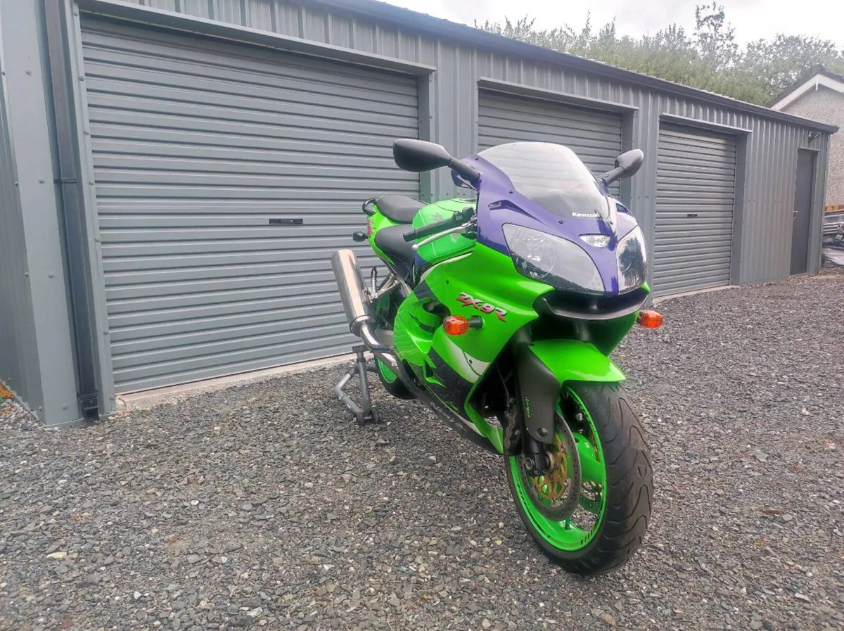 Kawasaki ZX9R Ninja - Image 4