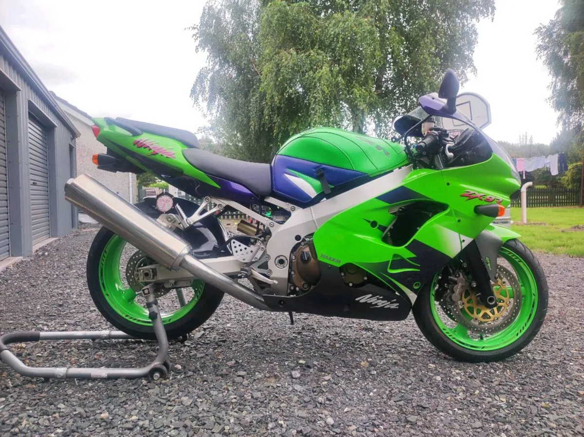 Kawasaki ZX9R Ninja - Image 2