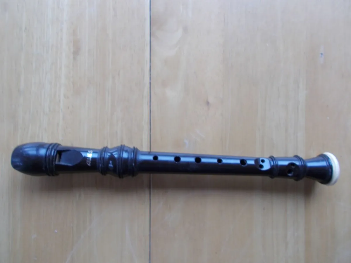 Aulos Sopranino Recorder - Image 2