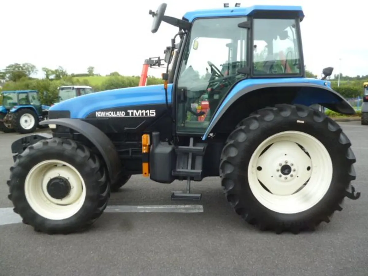 New Holland TM 115 Supersteer 2002 - Image 1