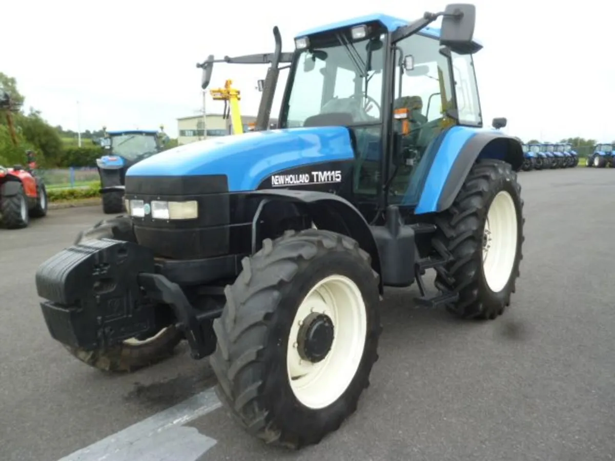 New Holland TM 115 Supersteer 2002 - Image 2