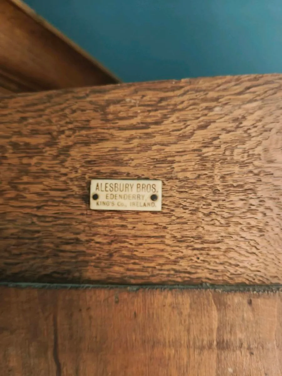 Antique wardrobe - Image 2