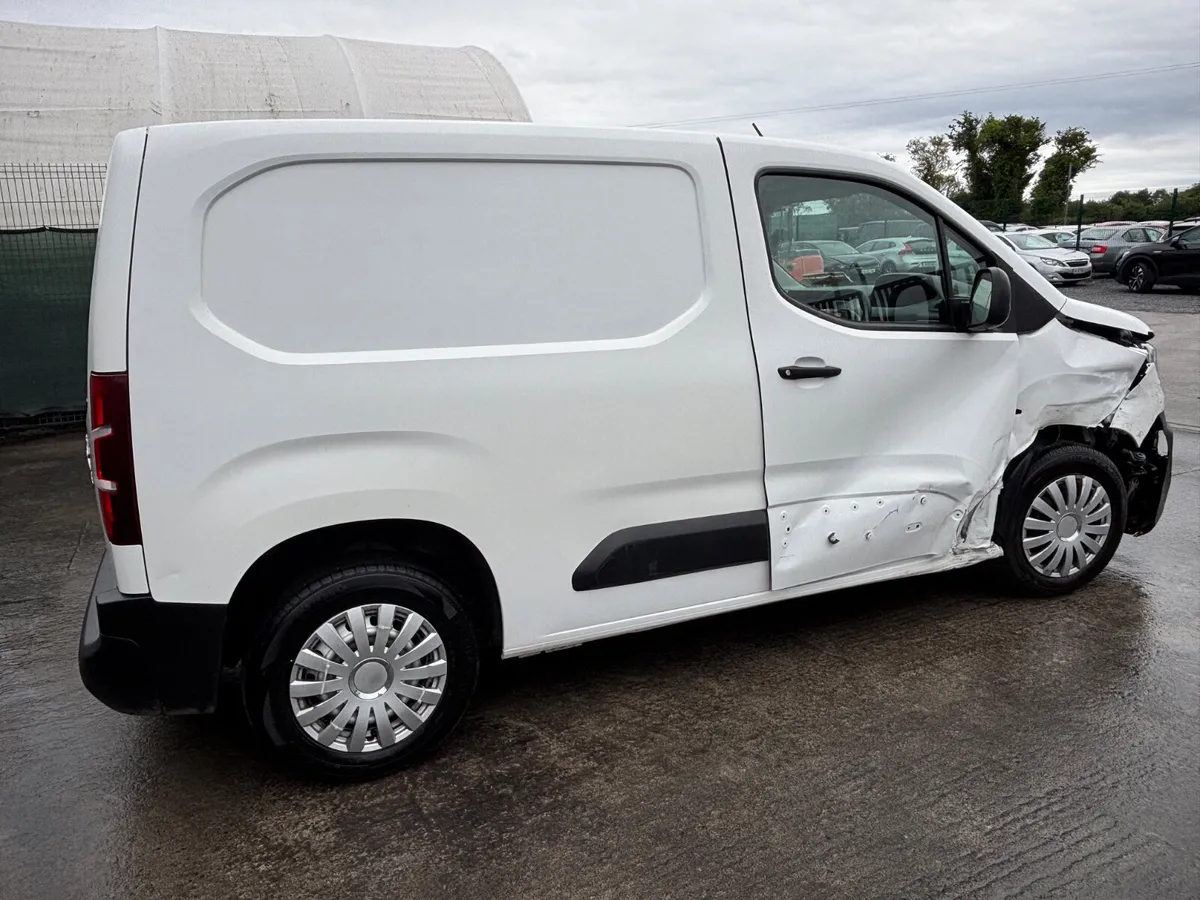 211 Peugeot Partner 1.5 Diesel - Image 3