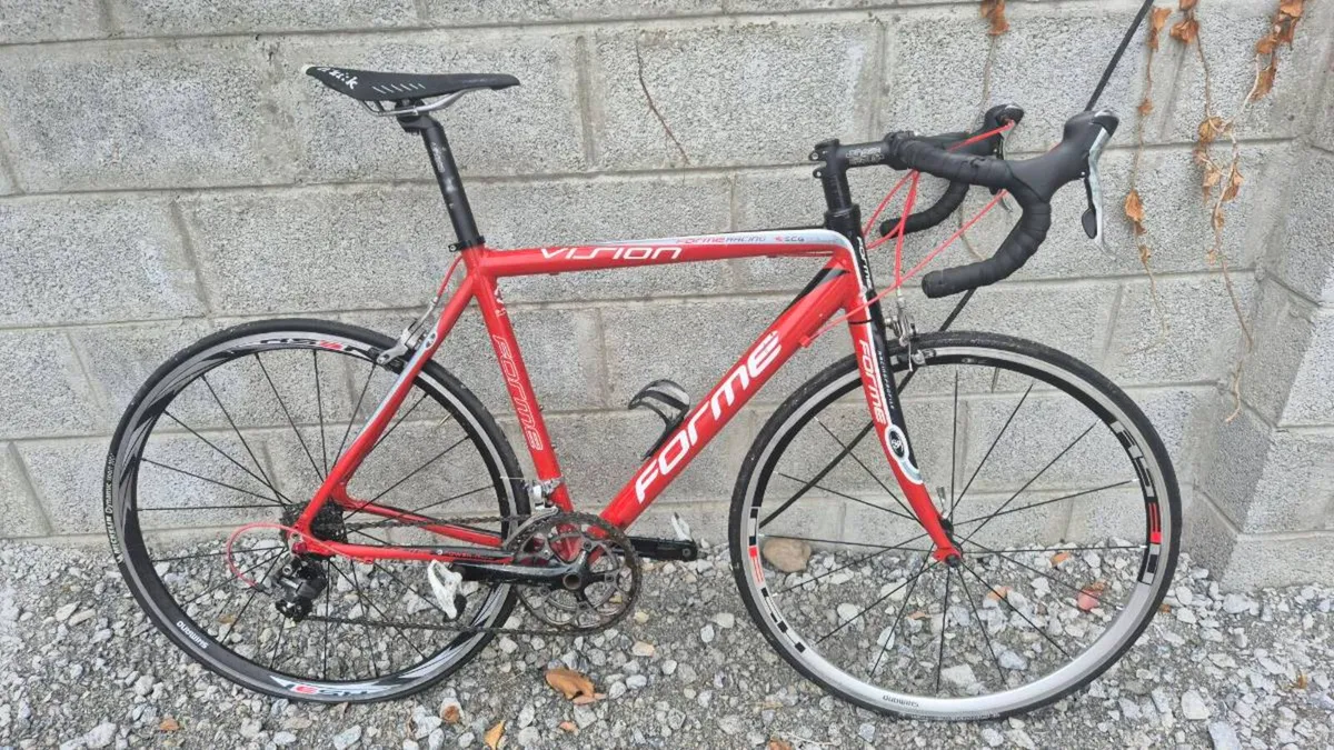 Forme Vision Road Bike | Shimano 105 / Ultegra