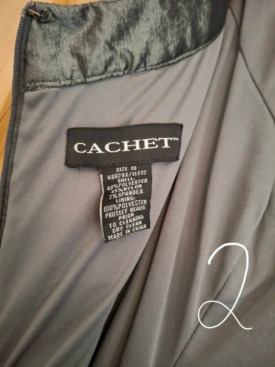 Dress size 10 - Image 3
