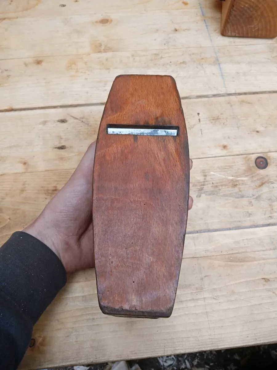 Wooden coffin plane - Image 4