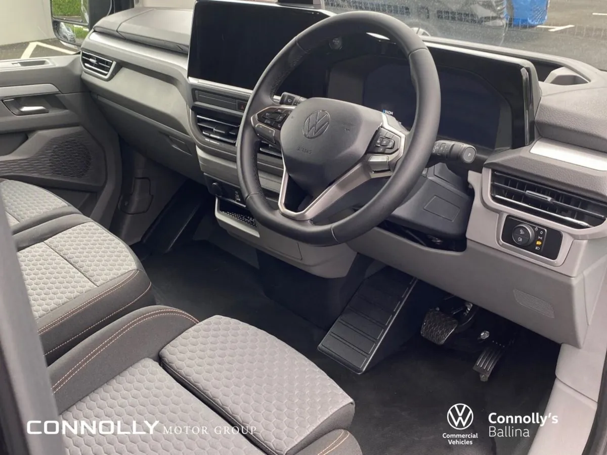 Volkswagen Transporter PAN AM LWB 30 150BHP A7F - - Image 2