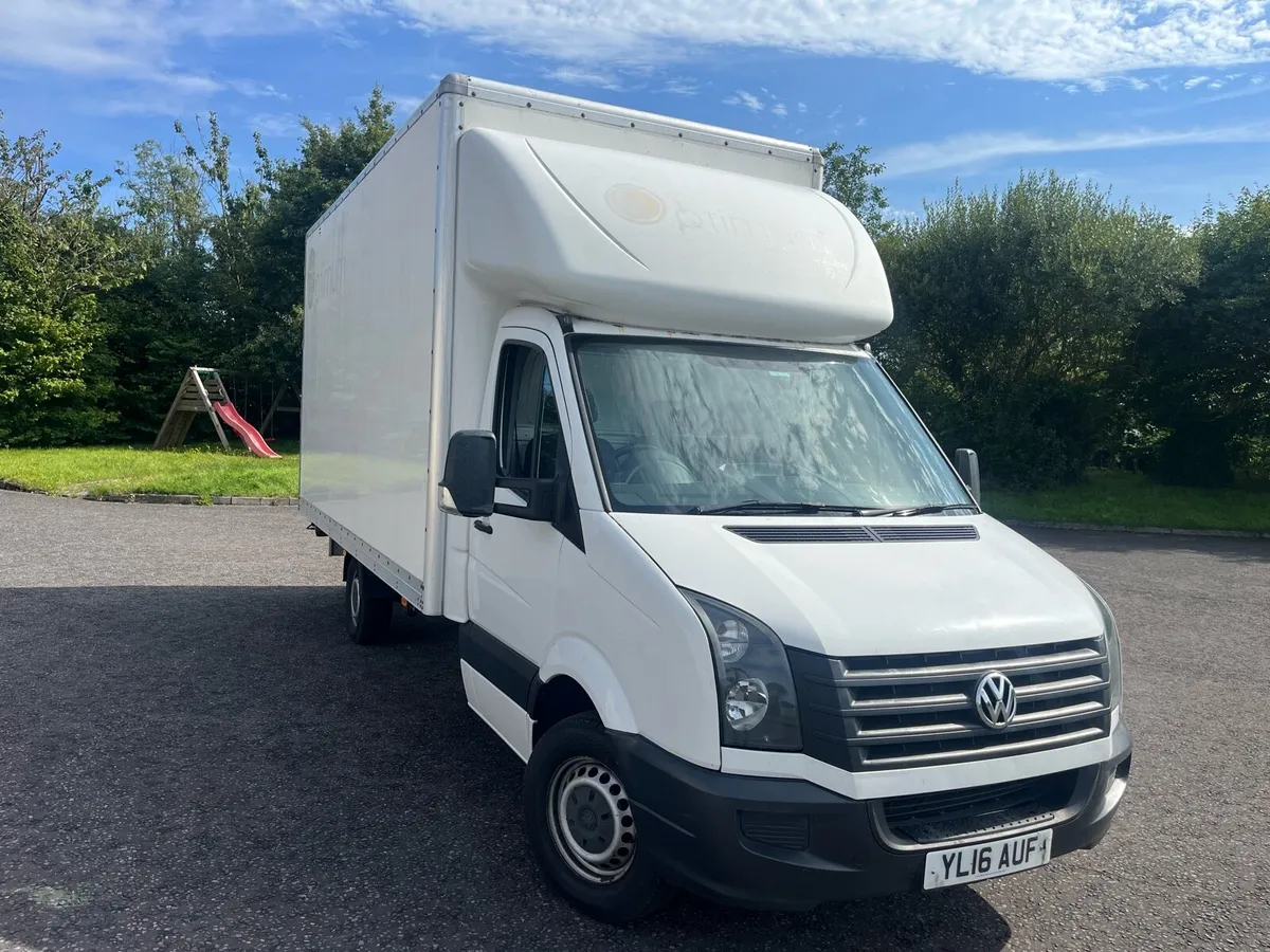 VW CRAFTER - Image 2