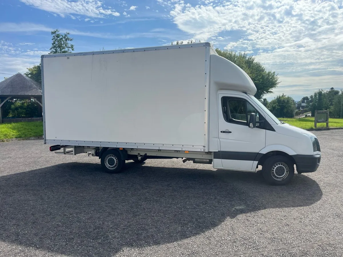 VW CRAFTER - Image 3